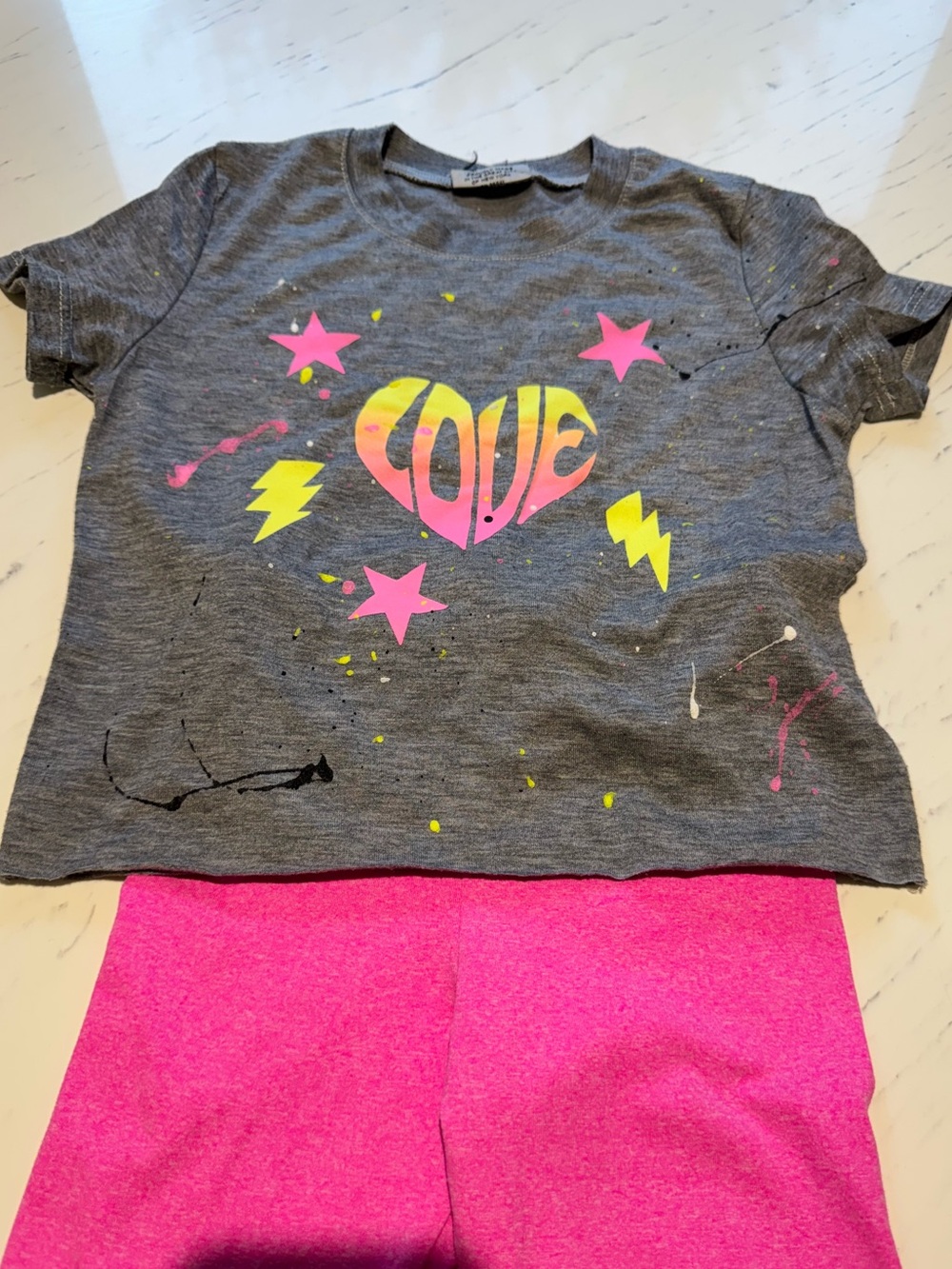 Pixielane Hot Pink Soft Legging & Firehouse Gray 'LOVE' Splatter Tee